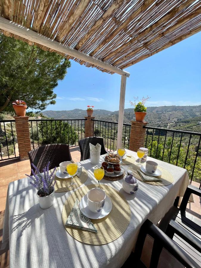Villa En Frigiliana Con Piscina Y Jacuzzi ภายนอก รูปภาพ