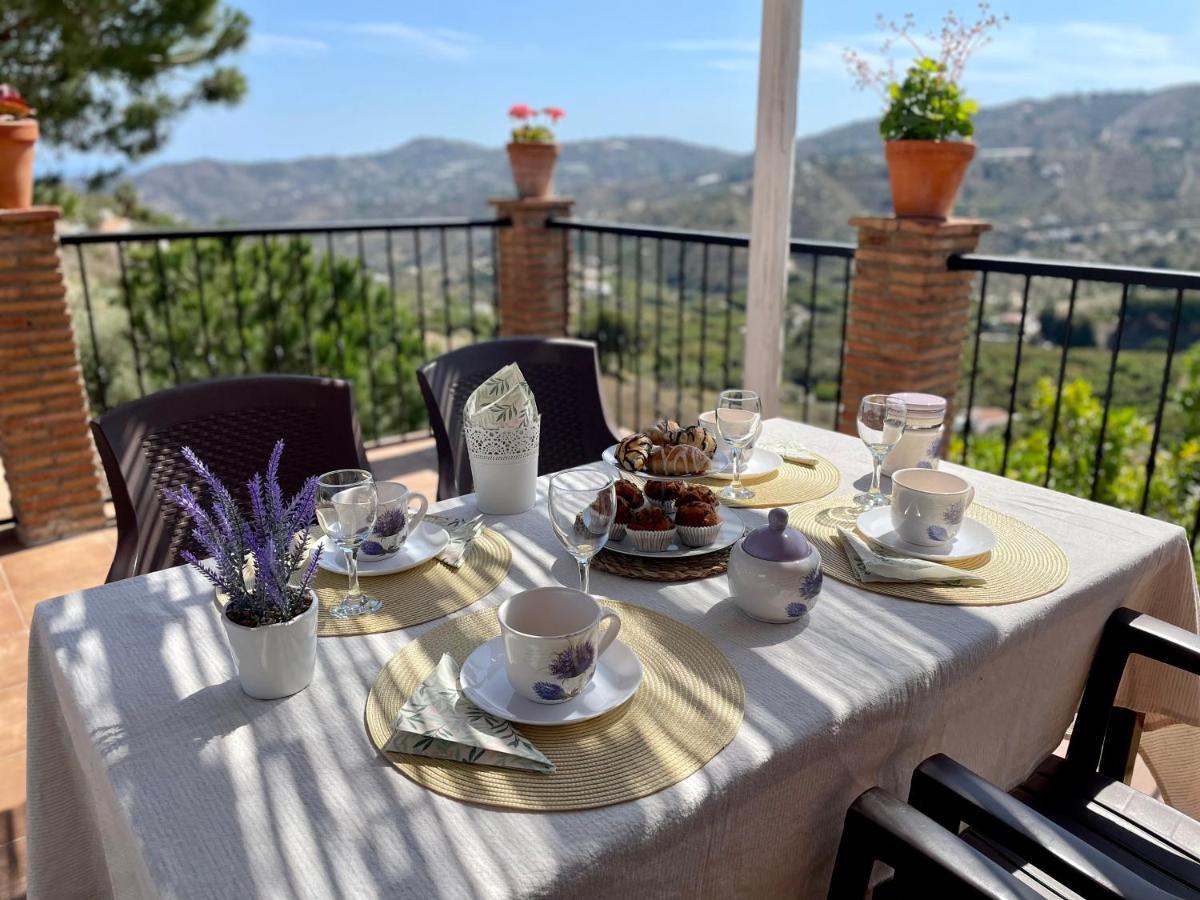 Villa En Frigiliana Con Piscina Y Jacuzzi ภายนอก รูปภาพ